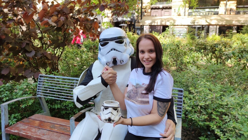 Jennifer Mendez in Star Wars VR Dark Side Thrill