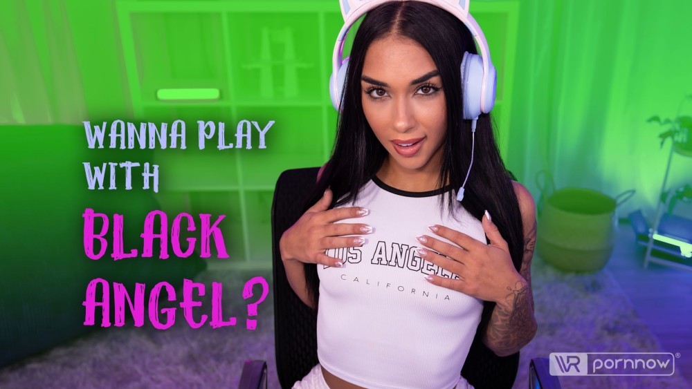 Erotic VR Gaming with Black Angel in 8K
