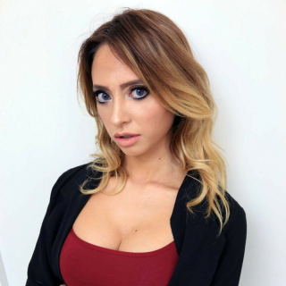 Quinn Wilde Pornstar