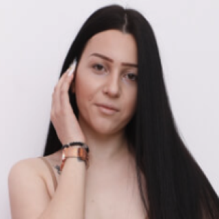 Scarlett Spark Pornstar