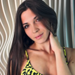 Cudly Pornstar
