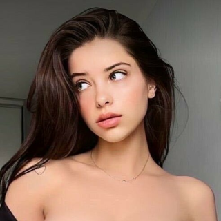 Alexxis Ren Pornstar