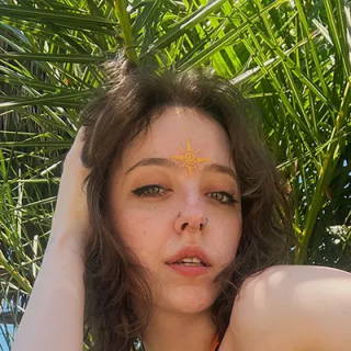 Sunny Daze - Pornstar Profile on xVrPorn.Net