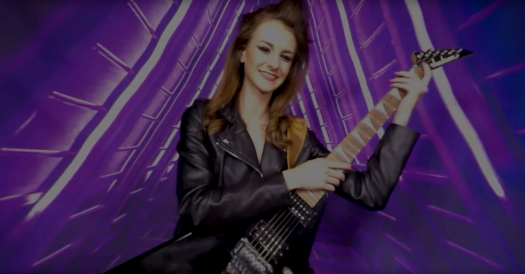 428 Adelle Unicorn - Image 1