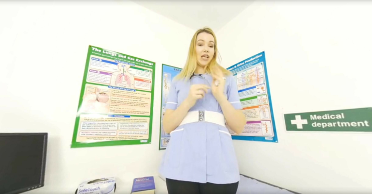 Hannah Z JOI Expert: Hot Wank Remedy VR - Image 1