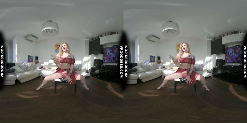 Hot Babe Melonie Extreme Fisting Pussy Opening Up And Stretching Her Gash - Image 3