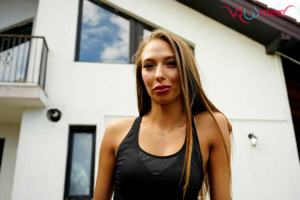 Adorable Morning - Laura Erotic - Image 4