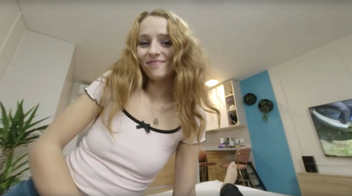 Lucianna Lucci in Steamy VR Sex Adventure - Image 1