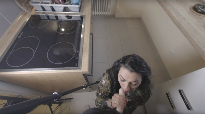 German MILF Sarah Milf Seduces Stepson in VR - Image 3