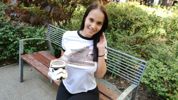 Jennifer Mendez in Epic Threesome VR Battle - Image 5