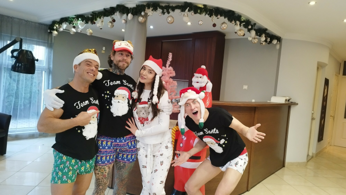 Mrs. Claus Wild Creampie Threesome Fantasy - Image 1