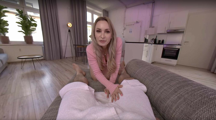 Micky Muffin in Hot Feet Fetish Action - Image 1