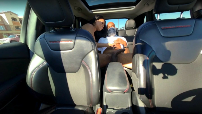 Ride Share Wife Share - Image 9