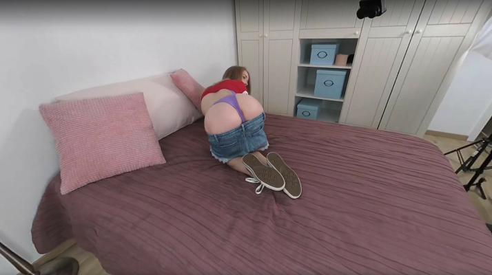 The Girl With The Magic Pussy Photoshoot BTS - Image 2