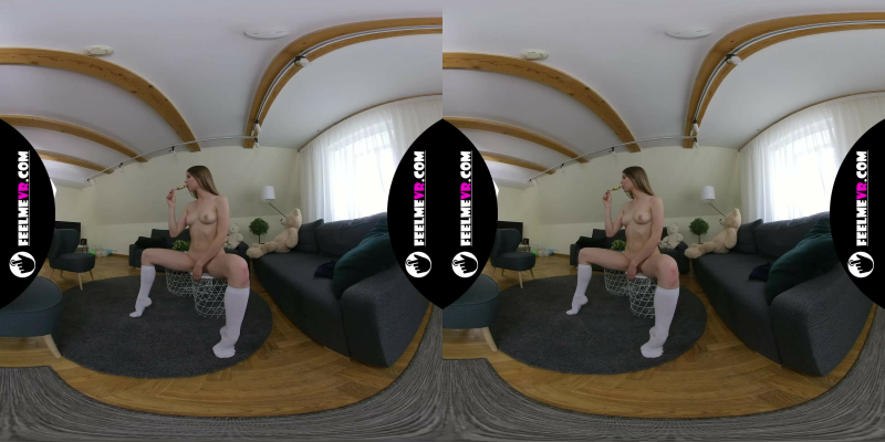 VR180 Nude Photo Session Backstage With Beautiful Top Model Evelina - Image 5