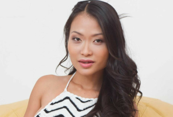 Pussy Kat in Hot Parody VR Sex Adventure - Image 5