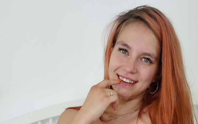 Bella Blue - Oooops I Schratched Your Car - Image 3