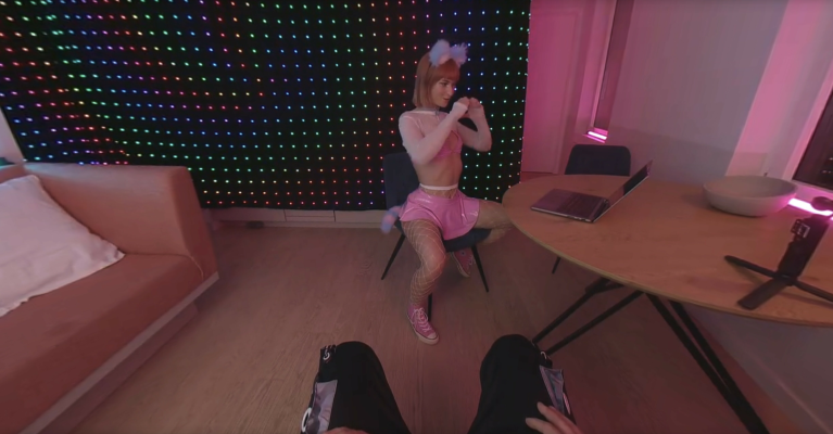 Dolly Dyson Kinky Gamer Girl in Stunning 4K VR - Image 1