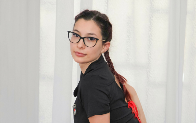 Rosse - Perfect Tinder Match...NOT - Image 2