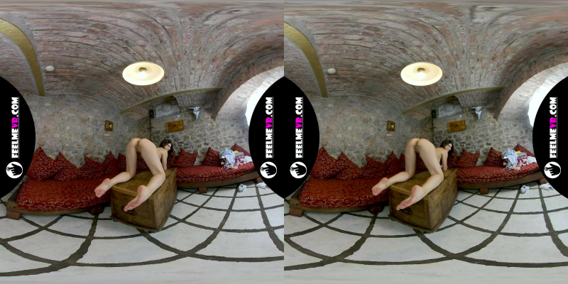 Virtual Reality Nude Photosession Backstage With Teenager Viola Kat - Image 9